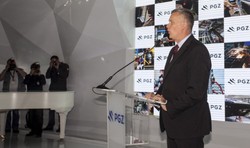 NATO pozwoli sprzedawać broń Ukrainie? "Cały czas trwają prace"