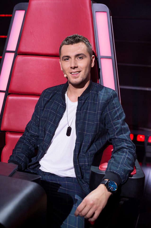 Kamil Bednarek na planie programu "The Voice of Poland 10"