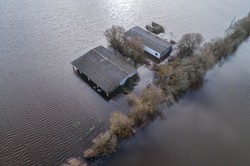 Szokująca liczba ofiar i poszukiwań w Walencji. Portugalska ekipa ma pozwolenie na dostęp do zastrzeżonych miejsc