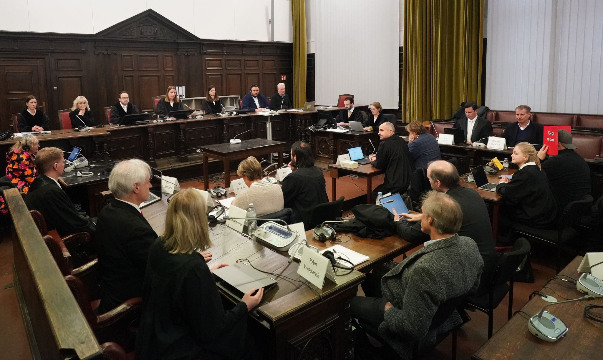 Block-Kidnapper gesteht vor Gericht Spionage und Netzwerk-Einbruch am Vaterhaus