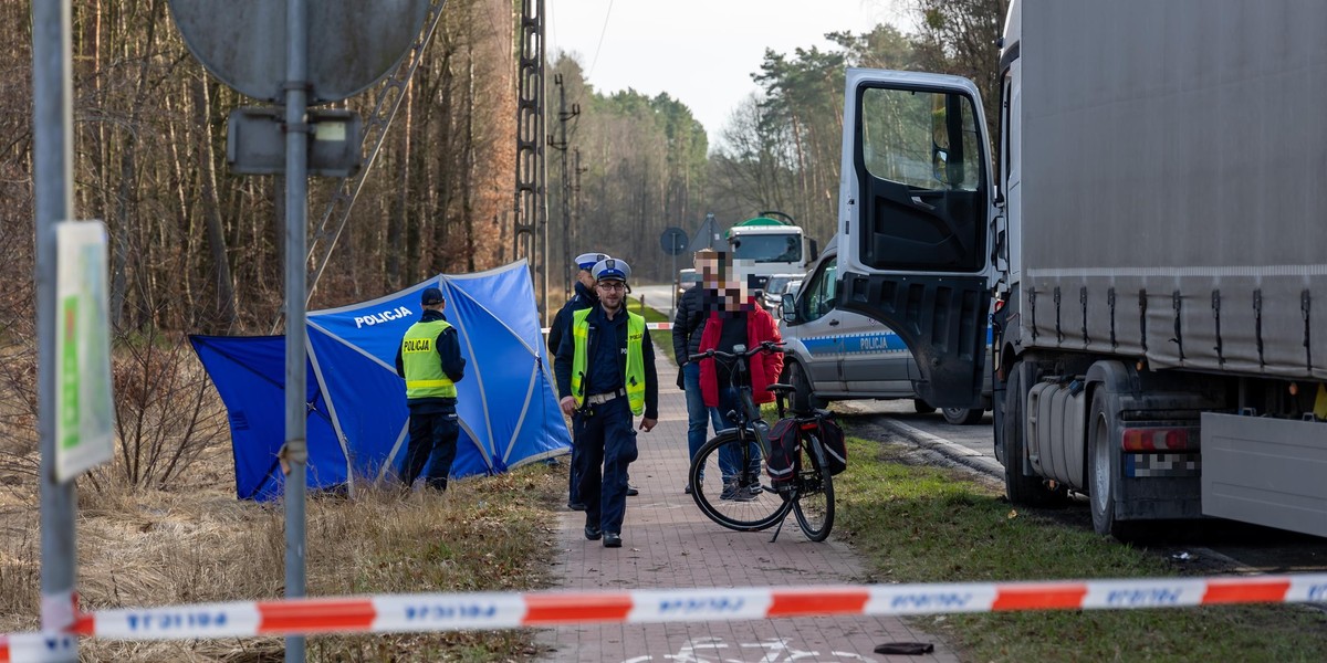 Potrącenie rowerzysty pod Szczecinem ze skutkiem śmiertelnym