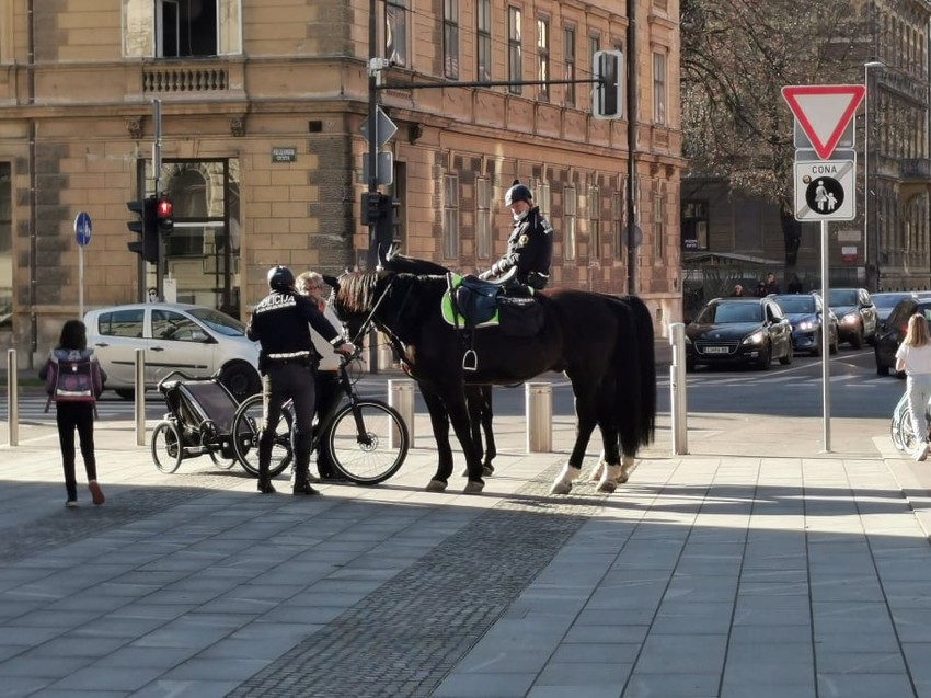 Policija na ulicama Ljubljane