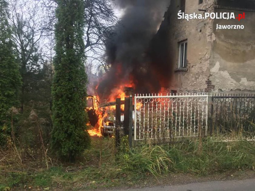 Spłonął żywcem w samochodzie