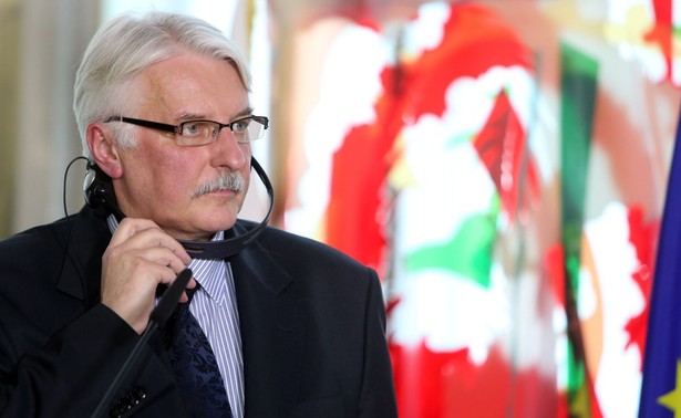 Waszczykowski: Chcemy dostępu do hot spotów we Włoszech i Grecji, by móc wyselekcjonować migrantów