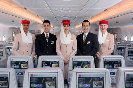 Linie Emirates rekrutują w Warszawie. Kuszą "luksusowym trybem życia"
