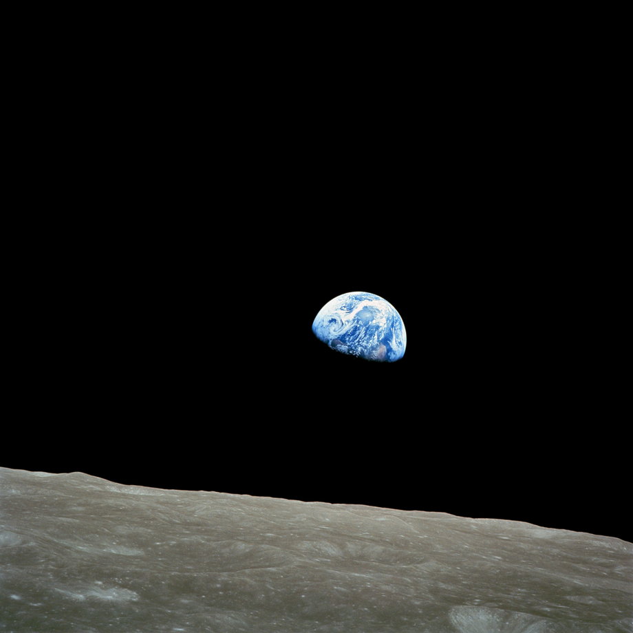 Zdjęcie "Earthrise" zrobione przez astronautę Billa Andersa podczas misji Apollo 8