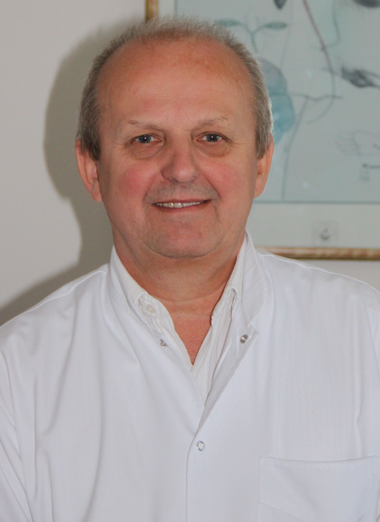 Dr hab. n. med. Bogusław Paradowski