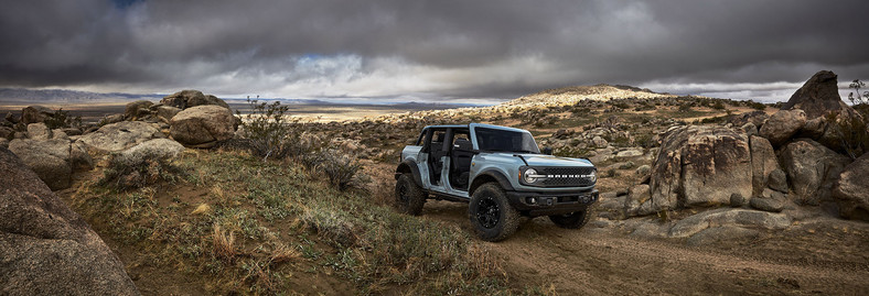 Ford Bronco 2021 - zobacz go na 50 zdjęciach