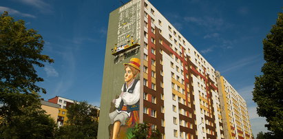 Największy mural ludowy w Polsce. Powstał w Białymstoku