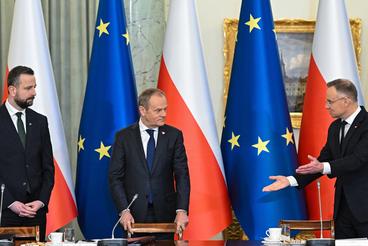Prezydent Andrzej Duda, premier Donald Tusk i wicepremier Władysław Kosiniak-Kamysz na posiedzeniu Rady Gabinetowej.