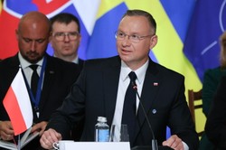 Duda wskazuje na gospodarkę wojenną Rosji. "Też musimy zwiększyć wydatki"