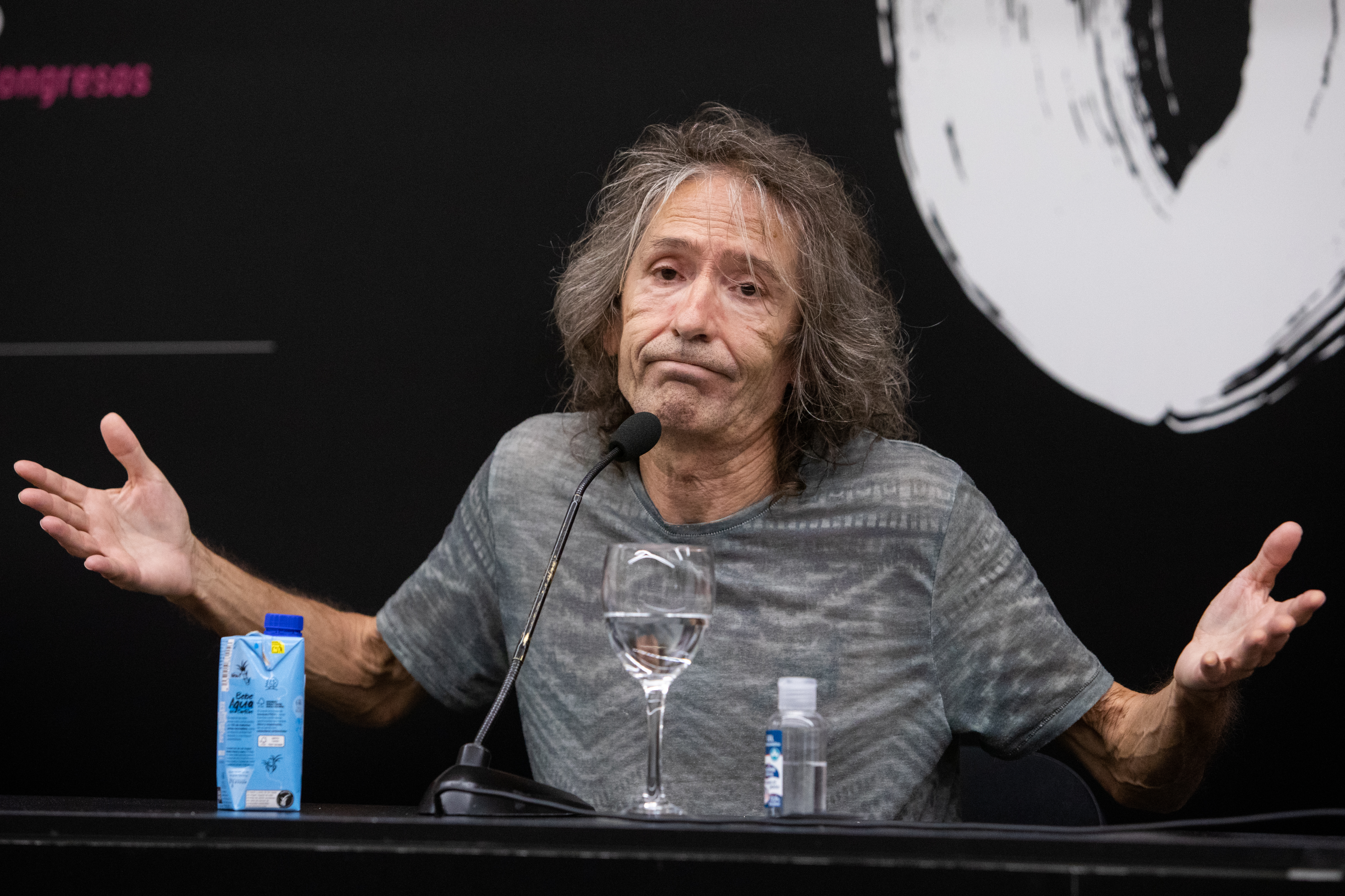 Muere Robe Iniesta: adiós al "último gran filósofo" del rock español