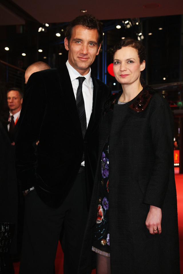 Clive Owen i Sarah-Jane Fenton