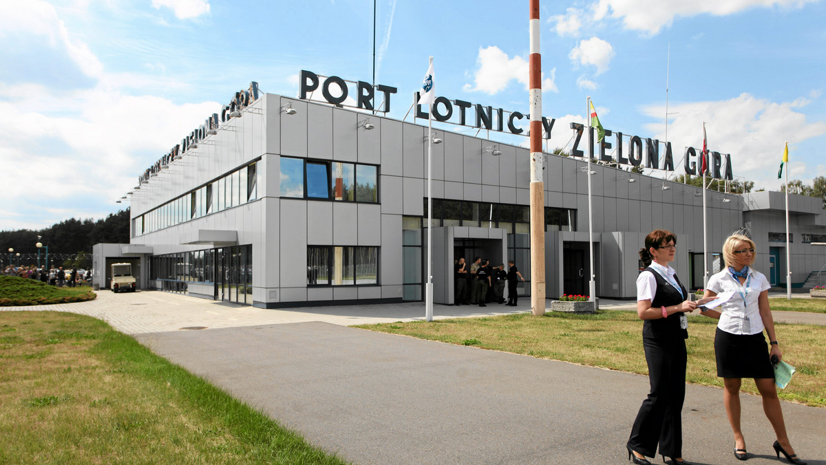 Kolejny rekord ilości obsłużonych pasażerów pobił nasz regionalny port lotniczy IEG/EPZG (Zielona Góra/Babimost).