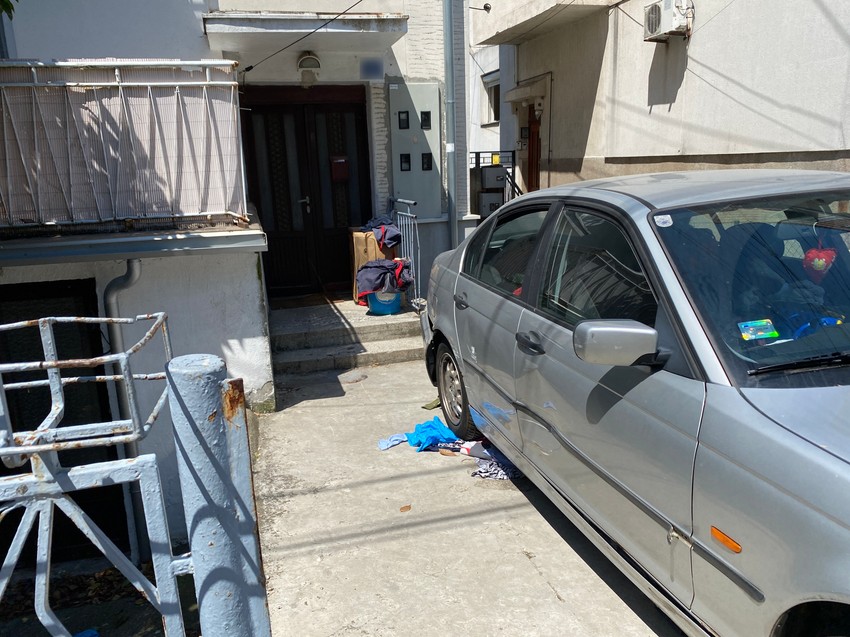 Kuća u kojoj je očuh pekao ruke i noge pastorku