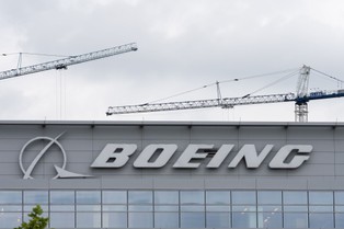 Sztuczna inteligencja pokieruje myśliwcem? Boeing podjął nową współpracę