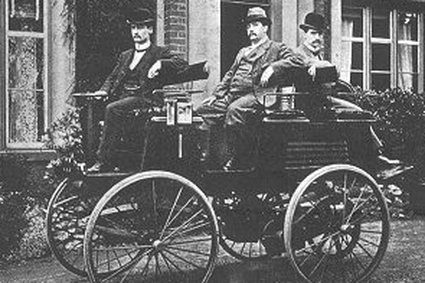 Ponad 100 lat temu napędy elektryczne miały w motoryzacji przewagę. Sprawdzamy, dlaczego wtedy się nie przyjęły