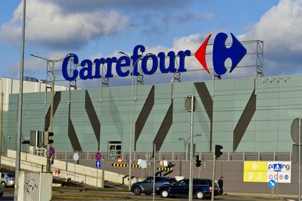 Carrefour obniża ceny nawet o 90 proc. na jeden typ towarów