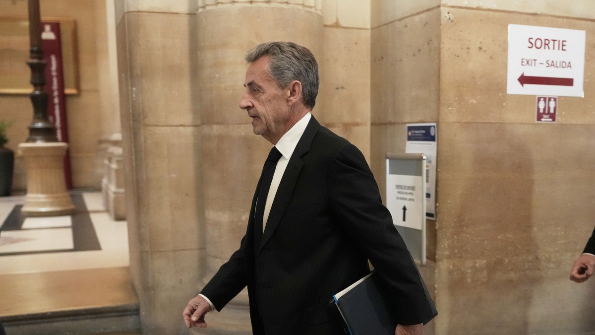 Sarkozi pred apelacionim sudom: "Odgovaram istinom na patnju žrtava, ja sam nevin"