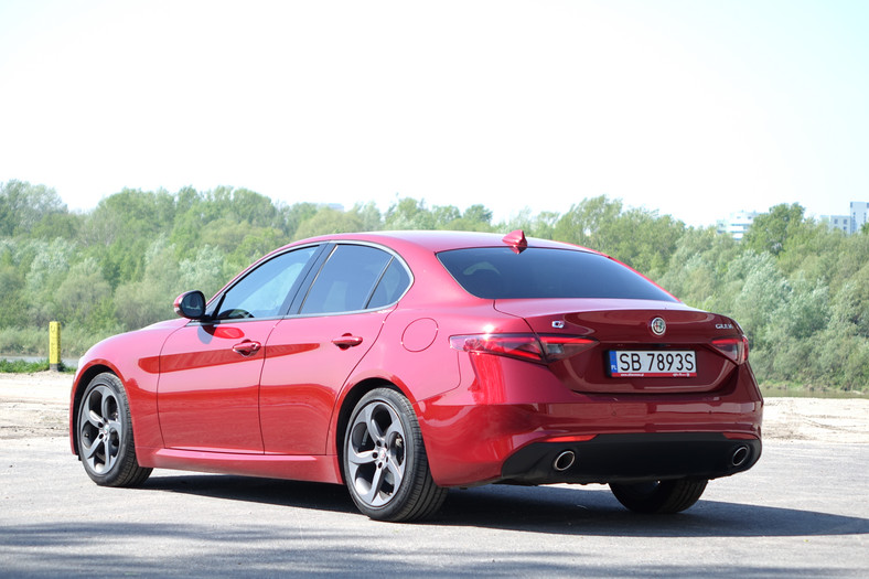 Alfa Romeo Giulia 2.2 MultiJet 180 Q2