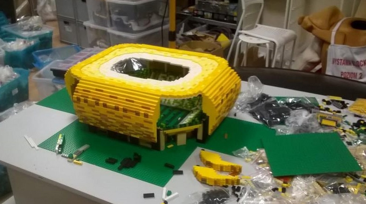 W Gdańsku budują makietę stadionu z klocków Lego