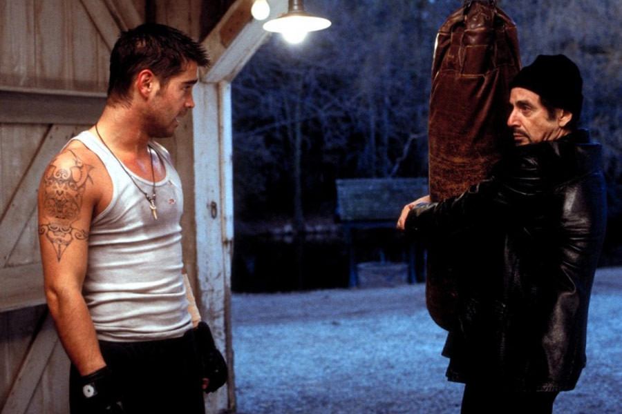 Colin Farrell jako James Clayton i Al Pacino jako Walter Burke w filmie "Rekrut" (2003)