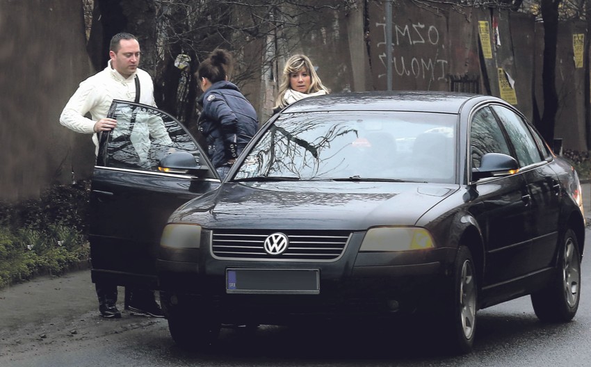 Dvadeset minuta je pevačica kasnila na informativni razgovor