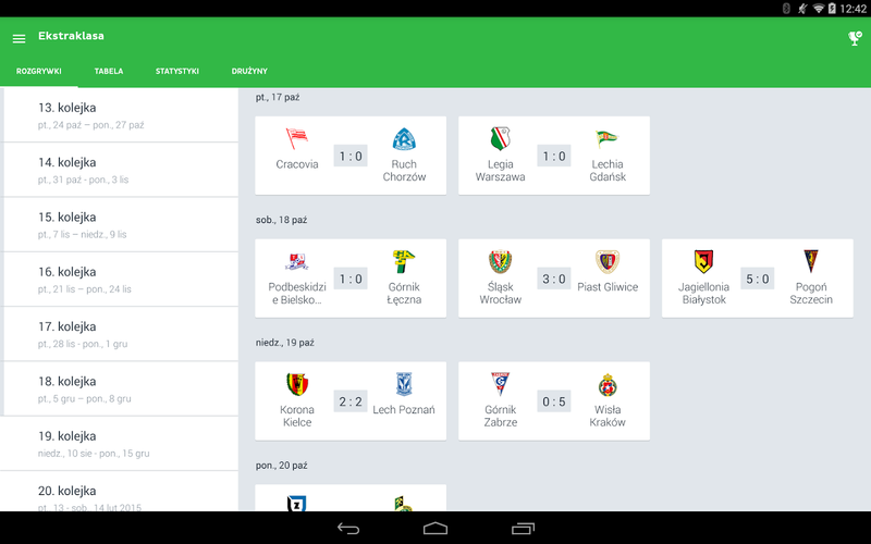 <strong>Onefootball</strong><br /><br />

Onefootball to najlepsza aplikacja dla fanów piłki nożnej.<br /><br /> 

Możemy sprawdzić najnowsze wieści piłkarskie, wyniki na żywo, rezultaty spotkań, najważniejsze sytuacje i inne informacje z Ekstraklasa, Ligi Mistrzów i wszystkich rozgrywek międzynarodowych.<br /><br />

Możesz śledzić wszystkie spotkania Premier League dzięki radiowej transmisji na żywo talkSPORT a także przewidywać wyniki wszystkich spotkań Ekstraklasa i głosować na graczy meczu.<br /><br />