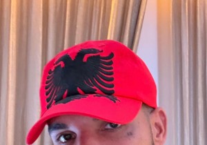 Obožavani pevač okačio ovu sliku i završio karijeru u Srbiji