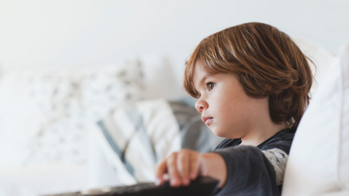 Jak długo dziecko może oglądać telewizję