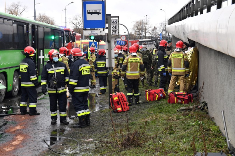 Wypadek autobusów w Szczecinie. Ranni żołnierze