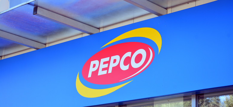 Klapki z Pepco to prawdziwy hit! 25 zł za stylowe obuwie