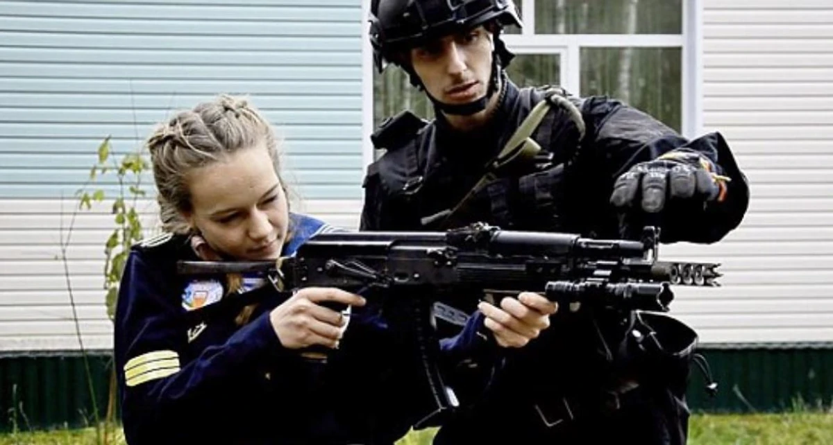 Pripadnica mlade armije