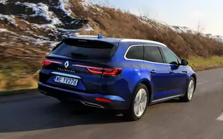 Renault Talisman Grandtour TCe 160 - kombi XL, silnik S