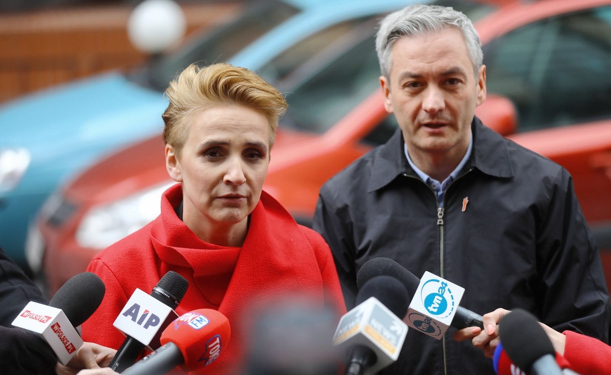 Lider partii Wiosna Robert Biedroń i posłanka Joanna Scheuring-Wielgus 