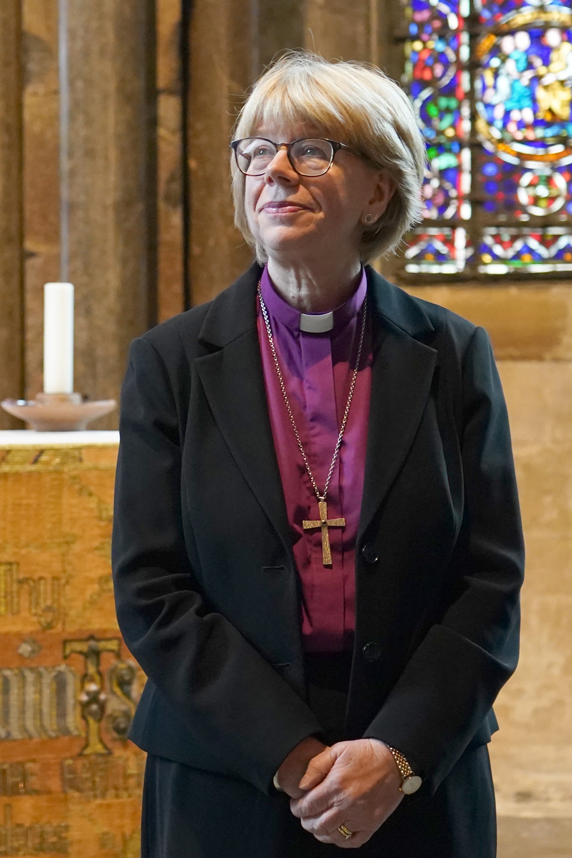 Nová arcibiskupka v Canterbury Sarah Mullallyová.
