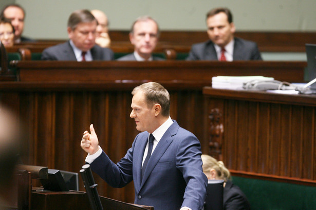 Kogo Tusk powinien wyrzucić z rządu? Nowy SONDAŻ