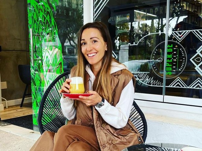 Jelena Đoković pije čaj od kurkume