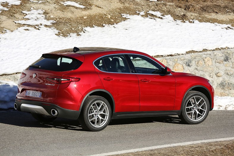 Alfa Romeo Stelvio - SUV jakiego jeszcze nie było