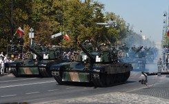 Wojsko przygotowuje się do wielkiej defilady w Warszawie. PLAN UROCZYSTOŚCI