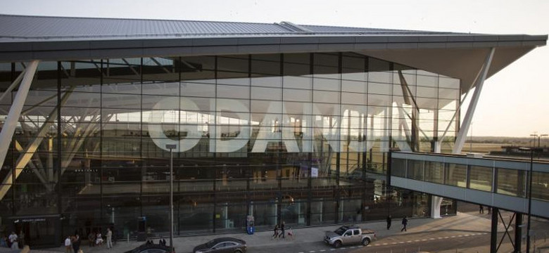 Pięciu mężczyzn zatrzymanych na gdańskim lotnisku