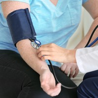Vérnyomáscsökkentő gyógyszerek: a testsúlyát is befolyásolhatják
