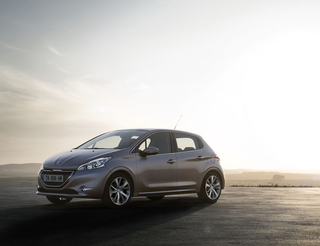 Nowy peugeot 208