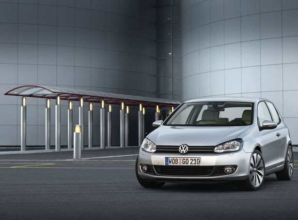 Zobacz, co nowy VW Golf VI kryje w środku