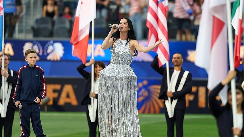 Kejti Peri na ceremoniji otvaranja Svetskog prvenstva. | Foto: Getty Images