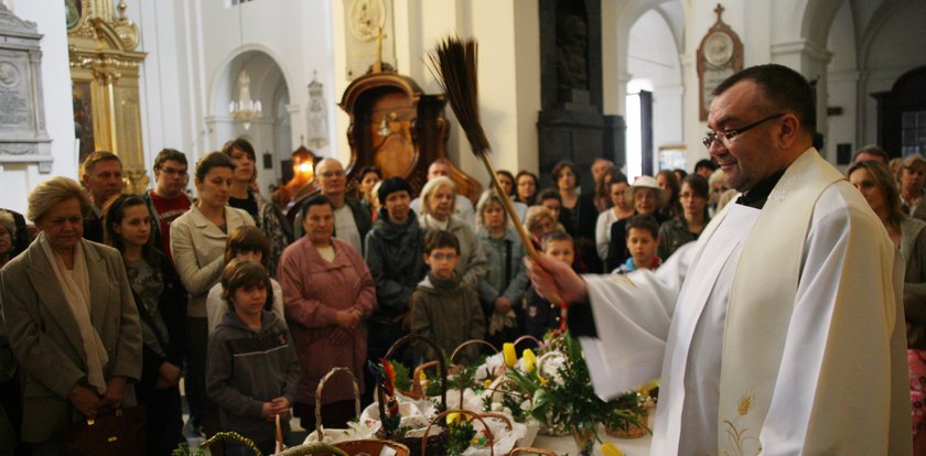 Czy w tym roku w Wielki Czwartek, Piątek i w Sobotę trzeba iść do pracy?