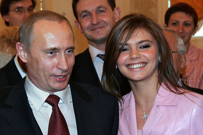 Alina Kabaeeva i Vladimir Putin foto:  east2west news/WillWest News
