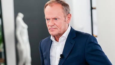 Tusk pozwie "Gazetę Polską" za skandaliczną okładkę