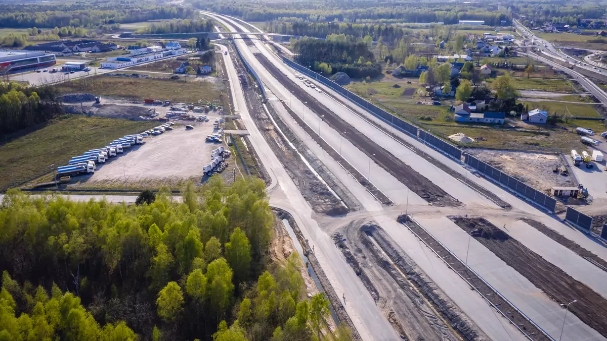 Autostrada A2 — to tu ma powstać fotowoltaiczna droga