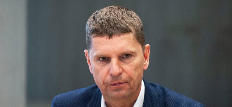 Piontkowski tłumaczy się z wypowiedzi o zarobkach nauczycieli. "Omyłkowo powiedziałem netto..."